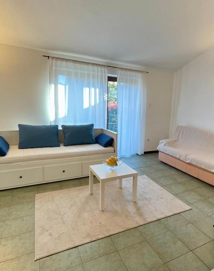 Apartments Matacin With Sea View Опатия Экстерьер фото