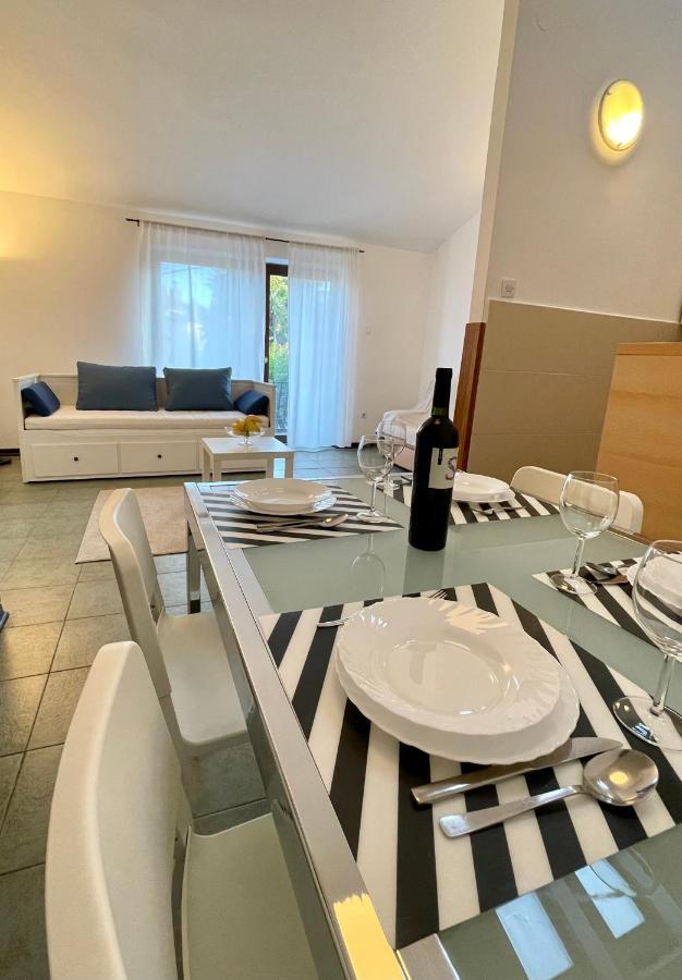 Apartments Matacin With Sea View Опатия Экстерьер фото