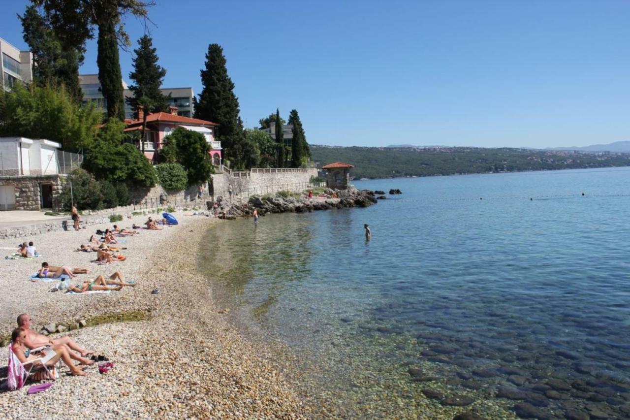 Apartments Matacin With Sea View Опатия Экстерьер фото